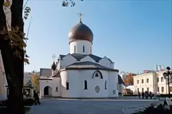 Покровский храм Марфо-Мариинской обители