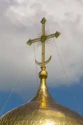 Крест на Большой главе Воскресенского собора