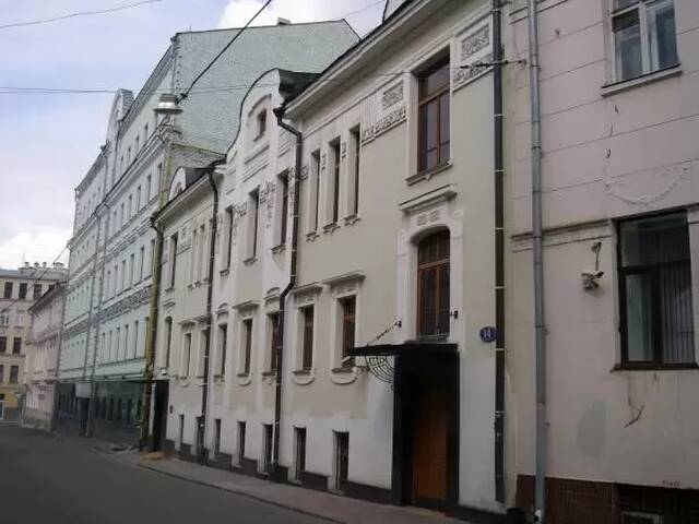 Последняя квартира Булгакова / Нащокинский переулок, 14