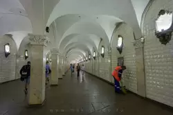 Подземный переход к станции «Комсомольская» Сокольнической линии