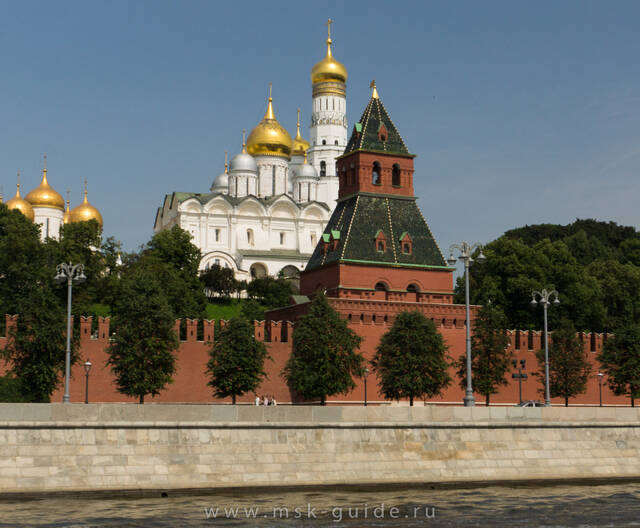 Московский Кремль, Тайницкая башня