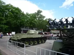 Выставка военной техники на Поклонной горе