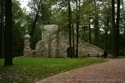 Царицыно, башня-руина