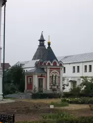 Новоспасский монастырь, часовня в честь 300-летия дома Романовых