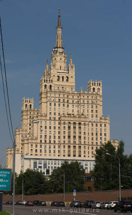7 сталинских высоток Москвы – похожие и такие разные