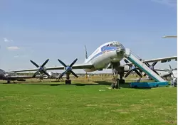 Музей авиации в Монино, Ту-114