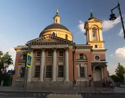 Церковь Варвары Великомученицы в Москве