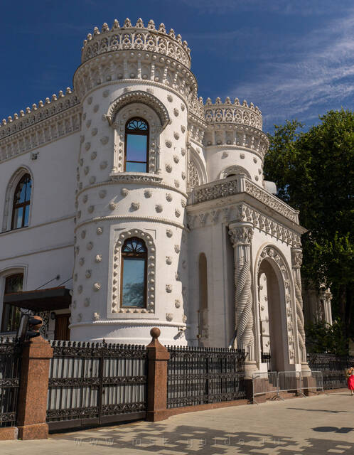 Особняк Арсения Морозова, «самый необычный дом в Москве»