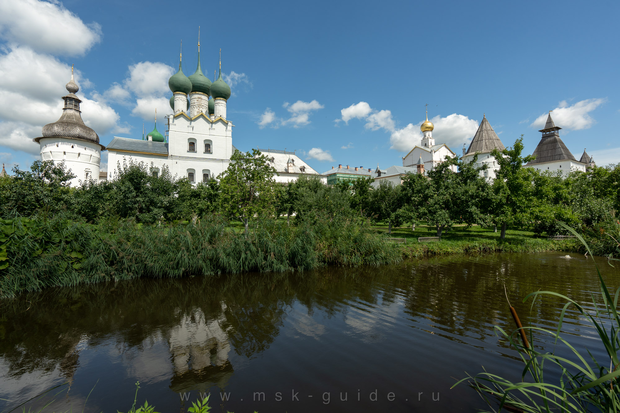 Митрополичий сад и пруд