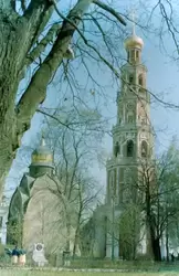 Новодевичий монастырь, Колокольня