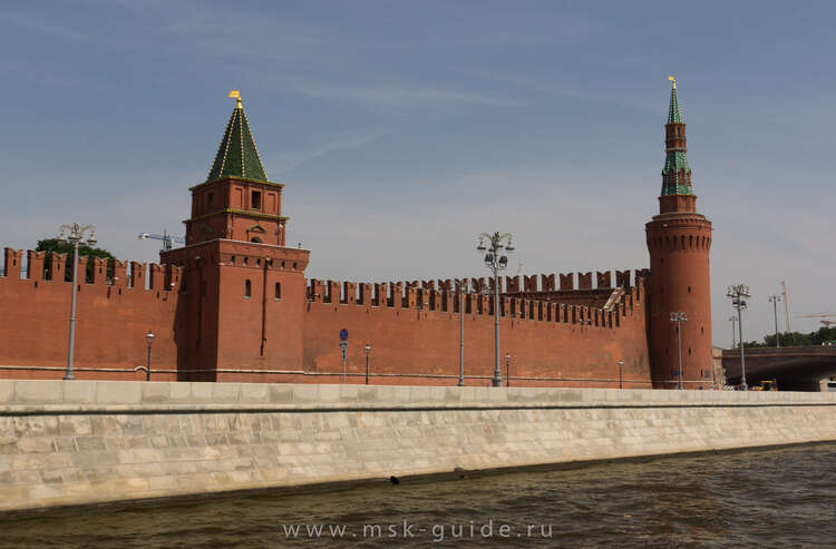 Схема московского Кремля с названиями башен и зданий | Здания, Башня, История