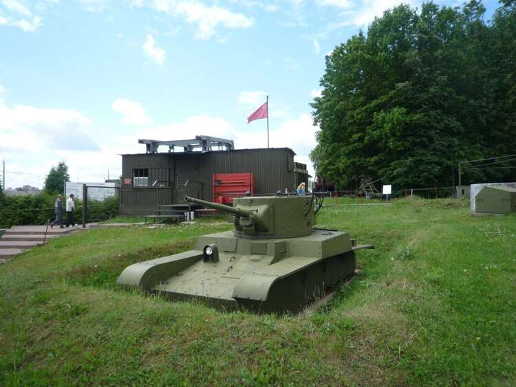 Поклонная гора выставка военной техники нато