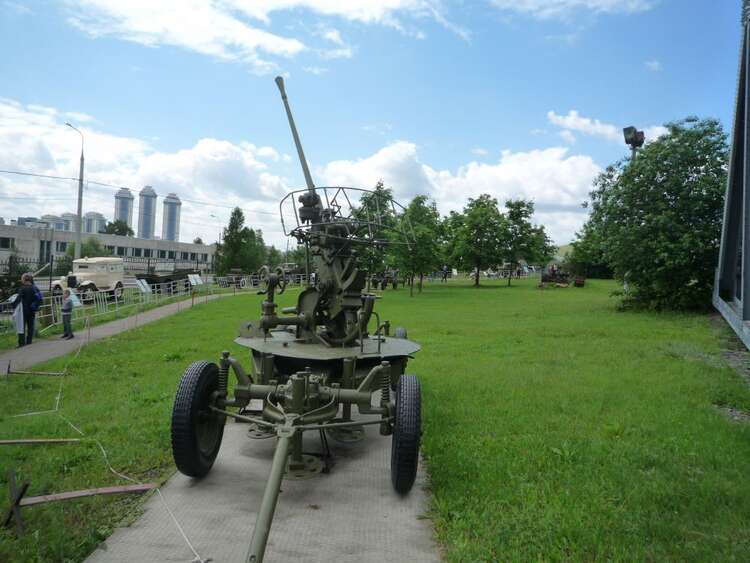 Поклонная гора выставка военной техники метро. Музей военной техники в Москве на Поклонной горе. Выставка военной техники в Москве на Поклонной горе. Поклонная гора выставка военной техники. Поклонная гора музей под открытым небом.