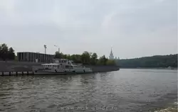 Изгиб реки Москвы в районе Лужников