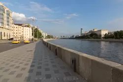Котельническая набережная в Москве