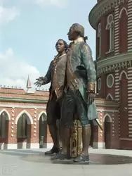 Памятник М. Казакову и В. Баженову в Царицыно